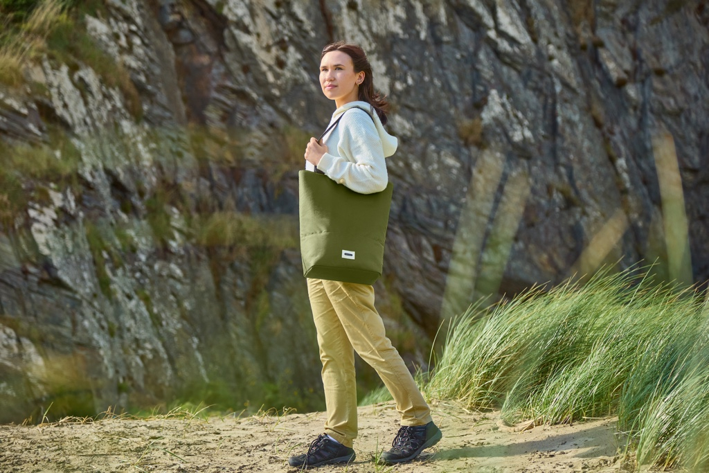 Zwarte\u002BBlum\u0020Ge\u00EFsoleerde\u0020Draagtas\u0020\u002D\u0020Koeltas\u0020\u002D\u002016\u0020liter\u0020\u002D\u0020Mosgroen