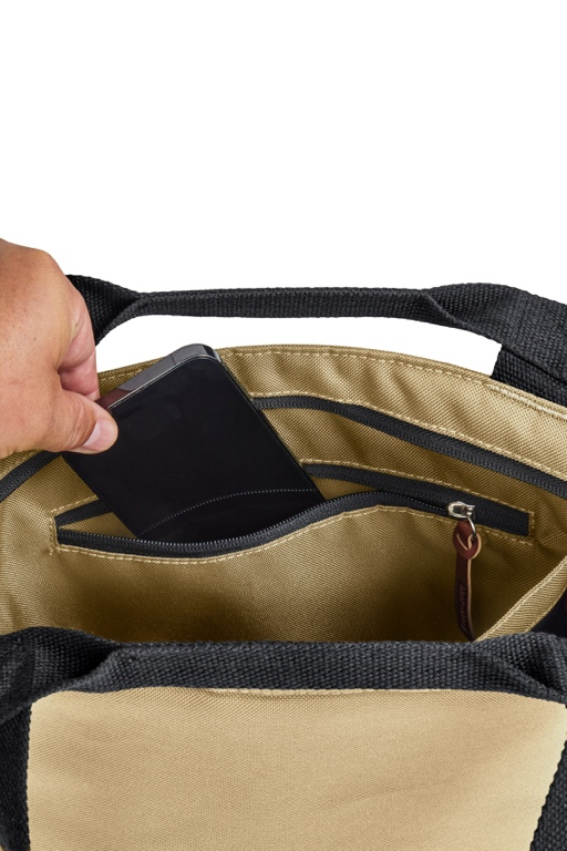 Zwarte\u002BBlum\u0020Ge\u00EFsoleerde\u0020Draagtas\u0020\u002D\u0020Koeltas\u0020\u002D\u002016\u0020liter\u0020\u002D\u0020Beige Zwarte\u002BBlum\u0020Ge\u00EFsoleerde\u0020Draagtas\u0020\u002D\u0020Koeltas\u0020\u002D\u002016\u0020liter\u0020\u002D\u0020Beige