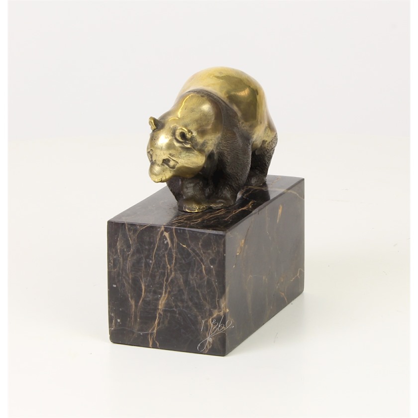 Bronzen\u0020wandelende\u0020panda\u0020op\u0020marmeren\u0020voet