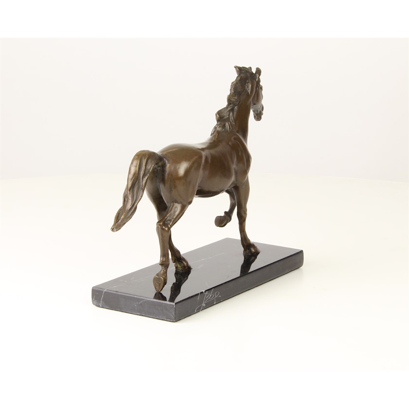 BRONZEN\u0020BEELD\u0020VAN\u0020EEN\u0020GALOPPEREND\u0020PAARD