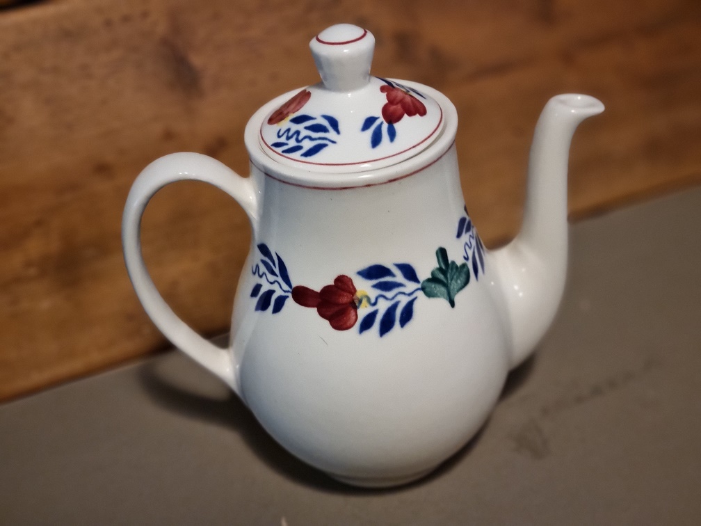 Boerenbont\u0020Koffiepot\u0020Zeeland\u00201,2\u0020liter\u0020Aardewerk Boerenbont\u0020Koffiepot\u0020Zeeland\u00201,2\u0020liter\u0020Aardewerk