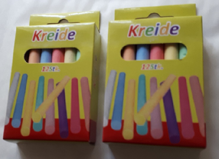 Schoolkrijt\u002012\u0020stuks\u0020in\u0020Kleur\u0020,\u0020set\u0020van\u00204\u0020stuks