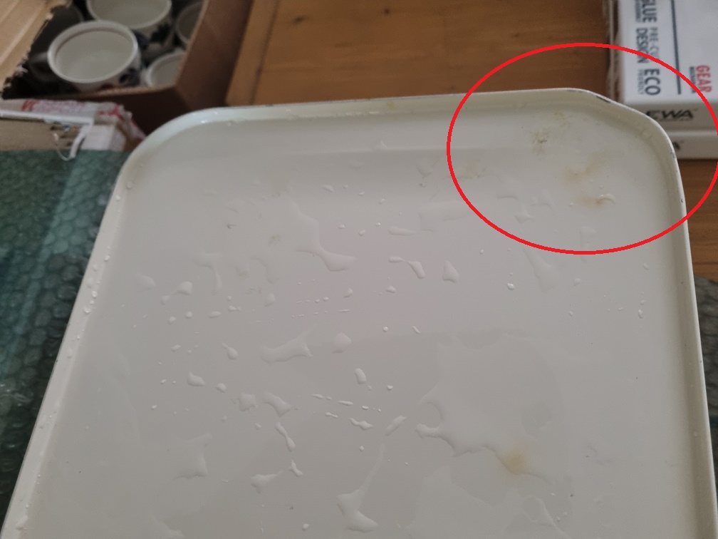 Boerenbont\u0020Broodtrommel\u0020met\u0020scharnierdeksel\u0020met\u0020kleine\u0020schade