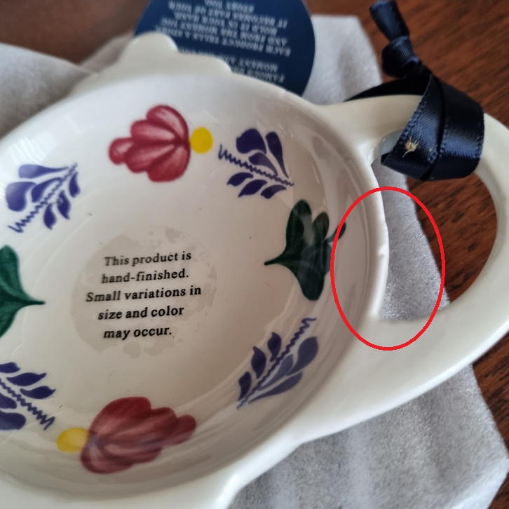 Boerenbont\u0020Theetip\u0020\u002D\u0020\u00D8\u00208\u0020cm\u0020met\u0020kleine\u0020schade\u0020bovenzijde Boerenbont\u0020Theetip\u0020\u002D\u0020\u00D8\u00208\u0020cm\u0020met\u0020kleine\u0020schade\u0020bovenzijde